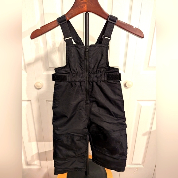 NWOT Cat & Jack Baby Snowsuit Black Size 18M - Picture 1 of 6